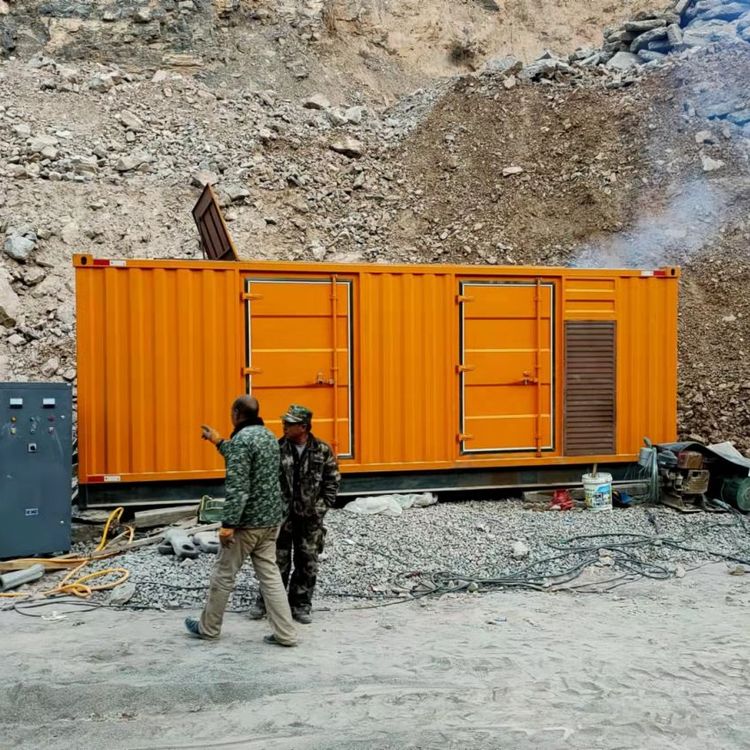 通江如何选择适合自己的 800KW 柴油发电机组?