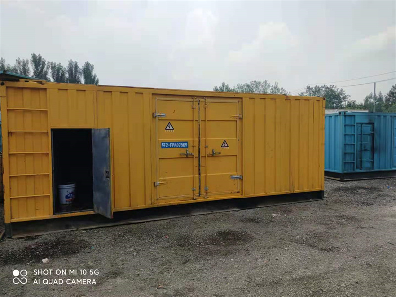 通江200KW柴油发电机组需要配备什么型号的电缆线？