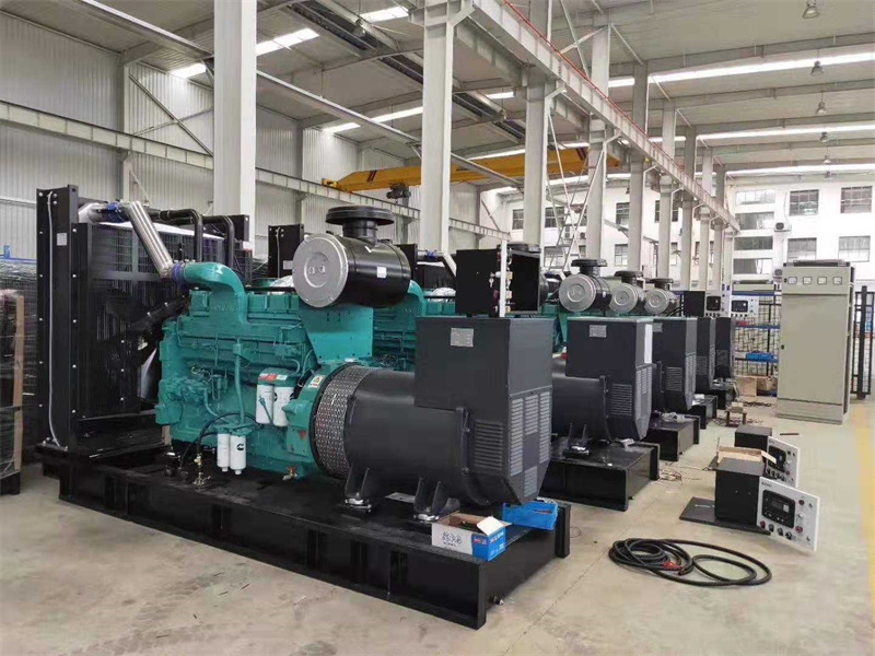 通江100KW柴油发电机油耗是多少?