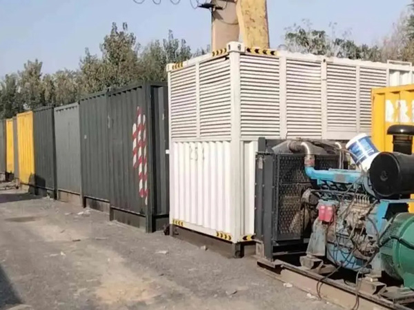 通江200KW柴油发电机机组每小时油耗是多少?